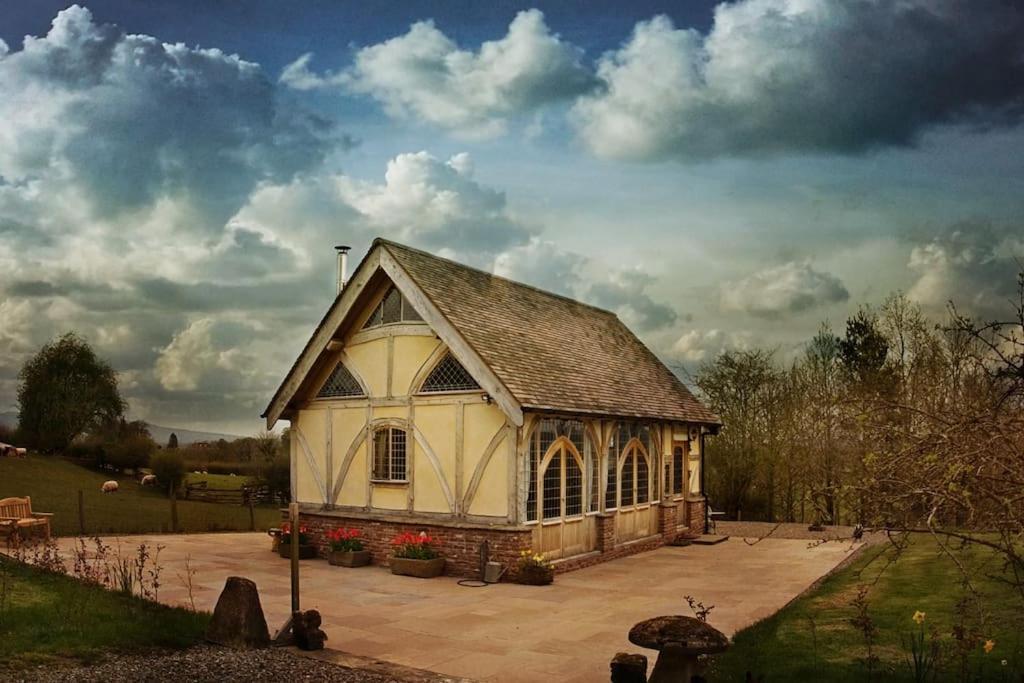 Ebony Cottage Tenbury Exteriör bild
